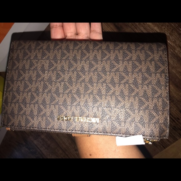 SOLD ON Ⓜ️ - Picture 6 of 6